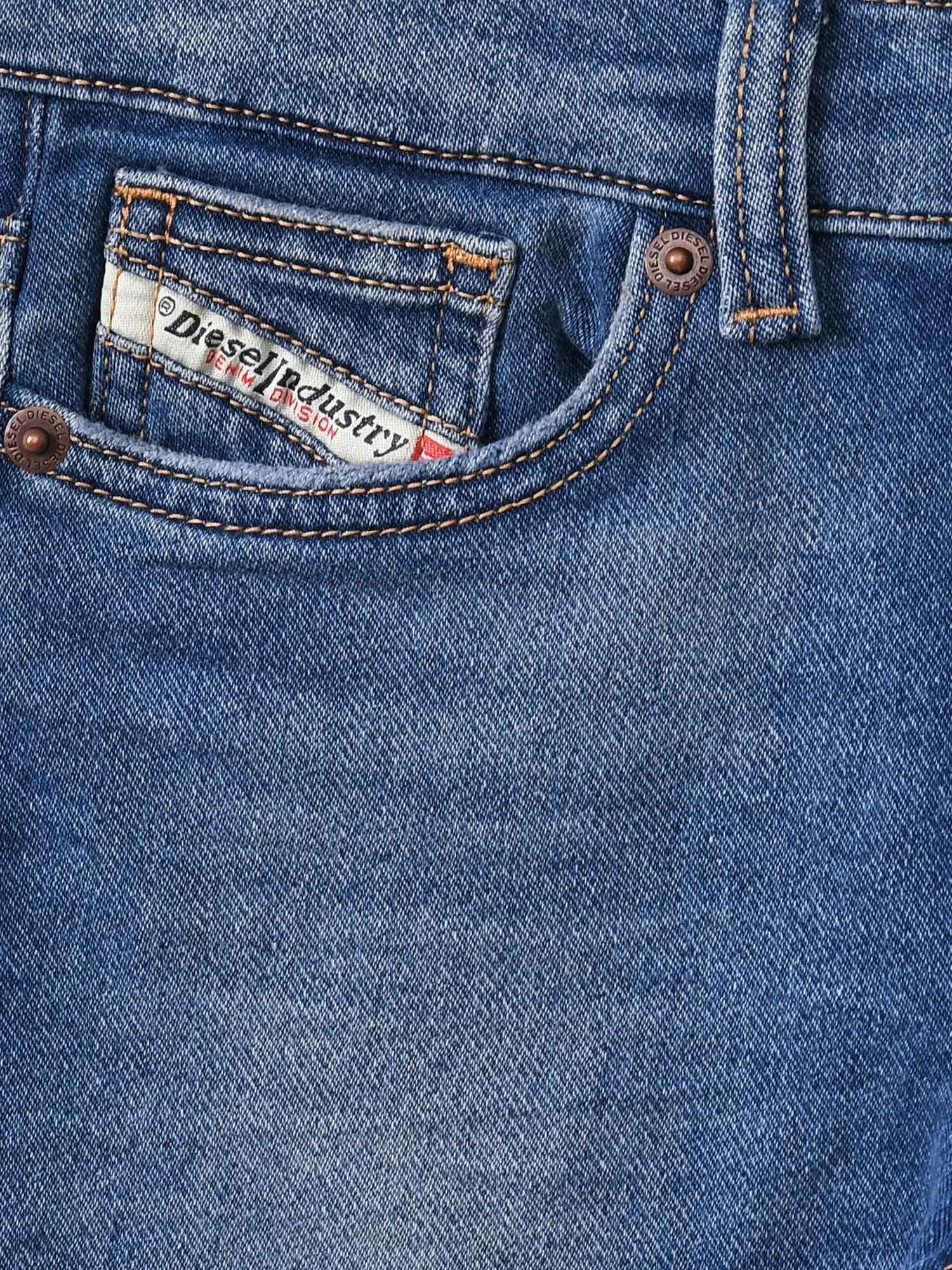 Джинсы зауженные - изображение 3