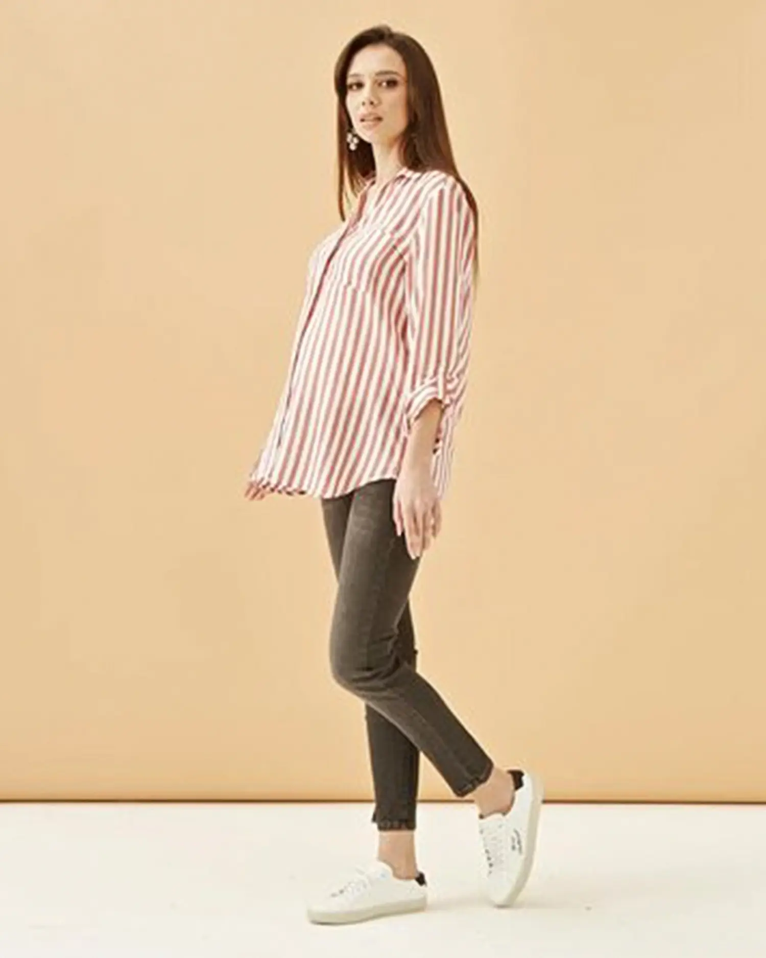 Серые skinny джинсы для беременных - изображение 9